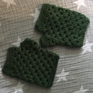 Dark Kelly Green Handmade Handwarmers